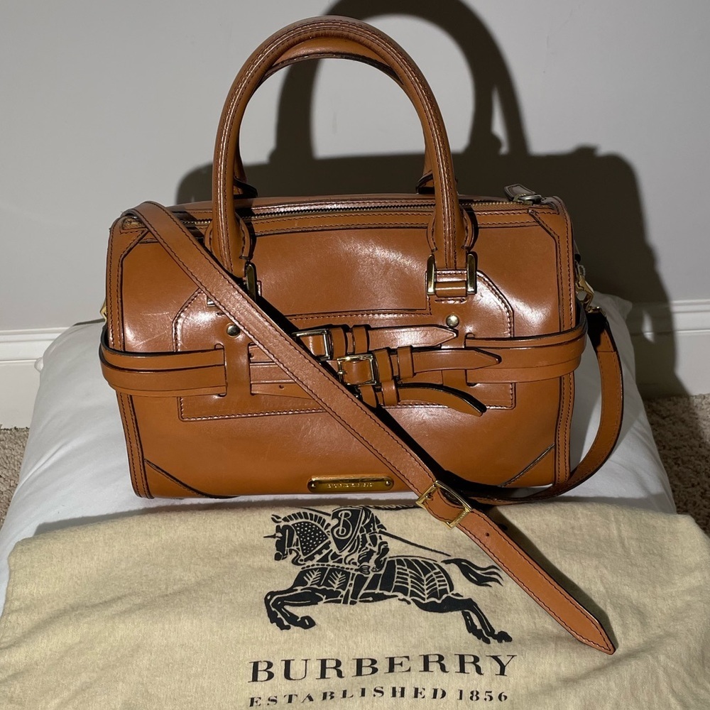 BURBERRY Alchester Bridle Belted DOCTORS Bag BROWN Purse Crossbody Leather ITALY - Picture 6 of 16
